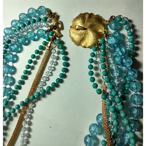 Vintage Necklace Multi Strand Blue Plastic Gold Tone Chain Flower 18"round beads - Picture 6 of 8